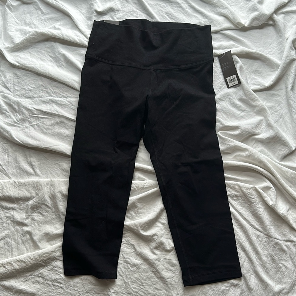 Old Navy Active cropped leggings